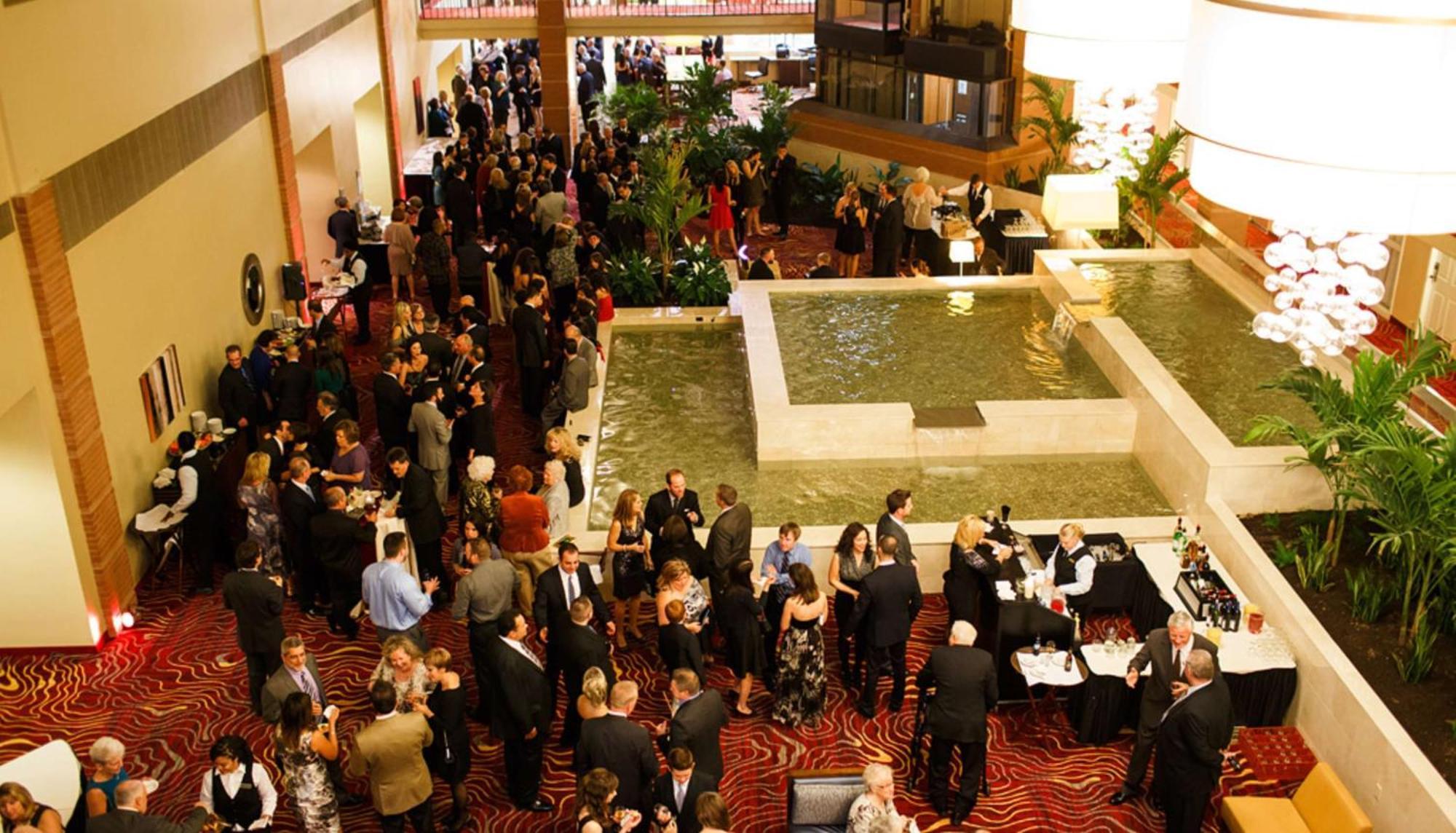 Embassy Suites Cleveland - Beachwood Extérieur photo